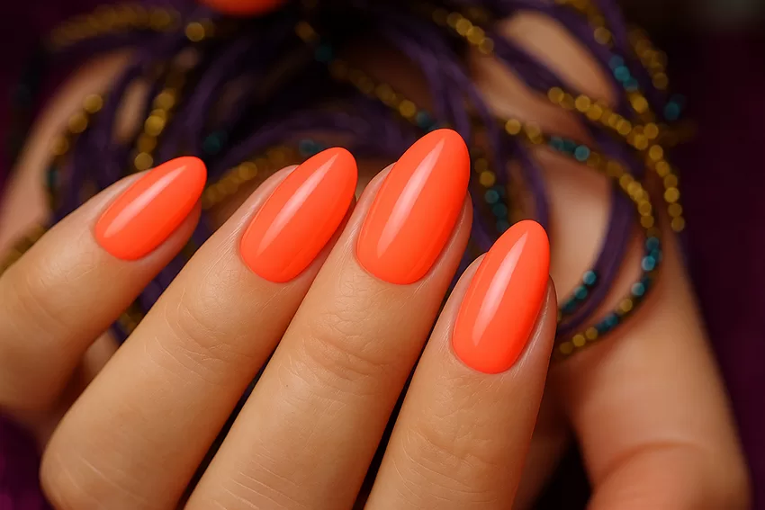 Gel Polish Colors for Summer 2025 - Korall